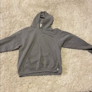 Men’s gray sweater in size L